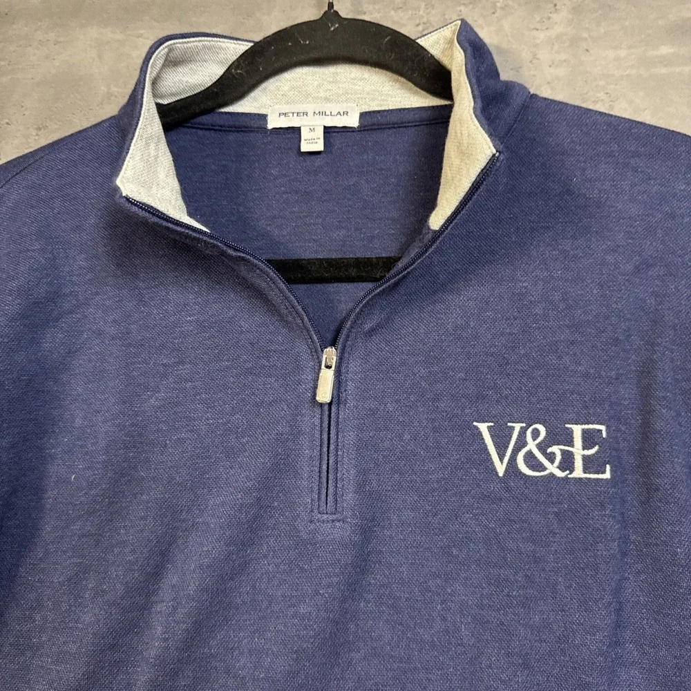 Peter Millar Perth performance quarter-zip pullover Embroidered V &E Logo Med